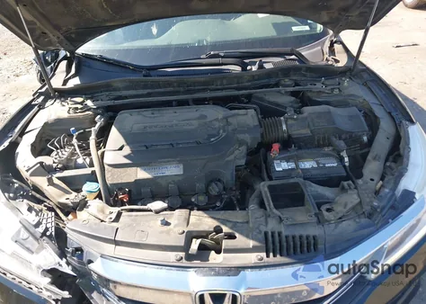 2017 Honda Accord Touring V6 из США, поврежденный, VIN 1HGCR3F94HA012816